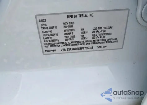 2023 Tesla Model Y Awd/Long Range Dual Motor All-Wheel Drive из США, поврежденный, VIN 7SAYGDEE7PF785948